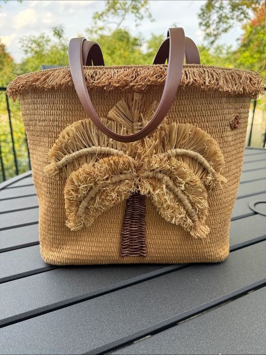 Spartina 449 Handbags - Spartina 449 Tan Woven Palm Tree Tote with Brown Handles